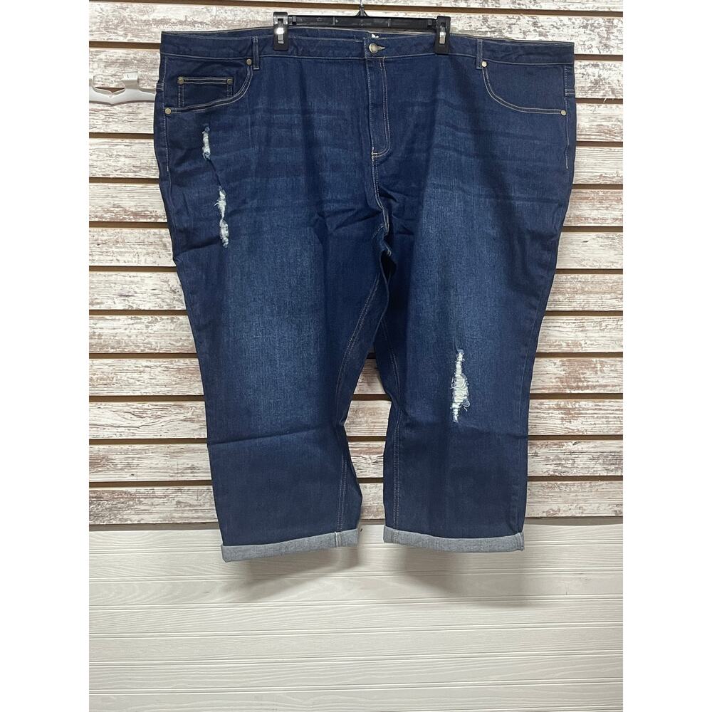 Woman Within Extended Plus Size 36W Jean Capri Slightly Distressed Med Wash